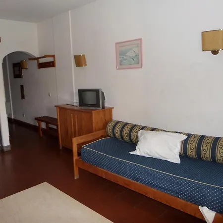 塞尔克罗旅行公寓酒店 3*